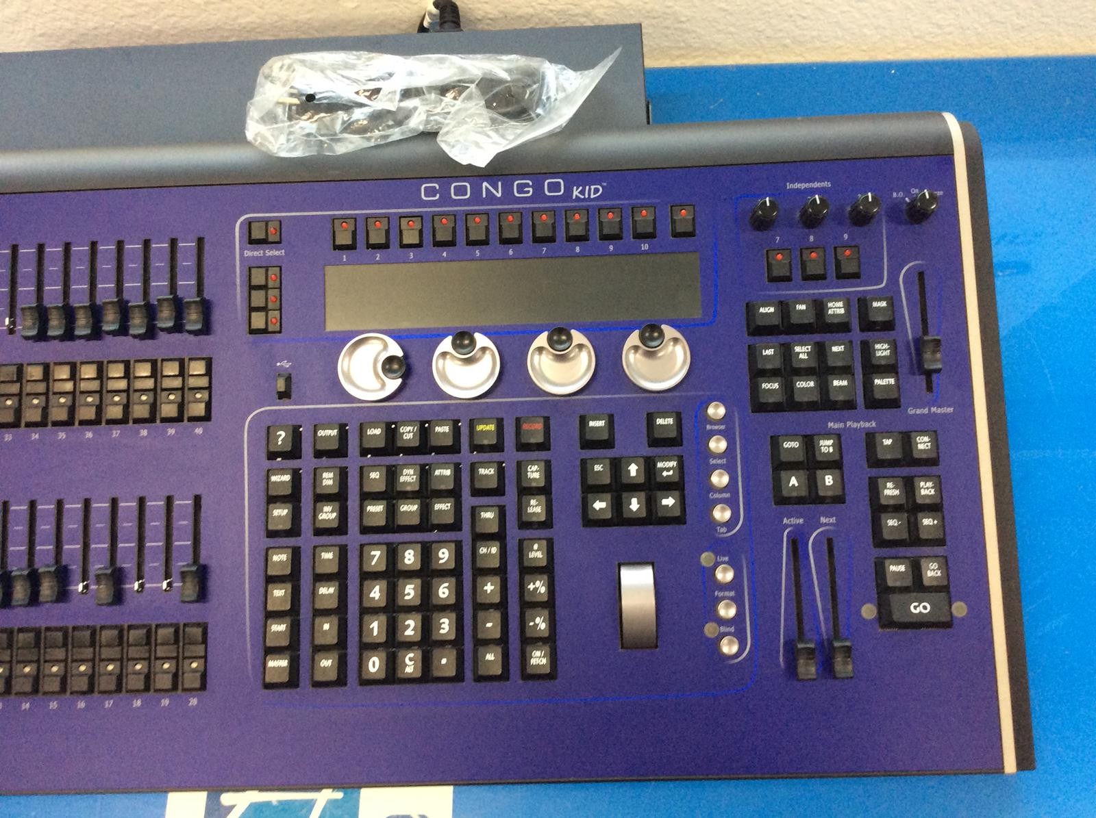 ETC CONGO KID 256-CHANNEL LIGHTING CONSOLE CG006TK