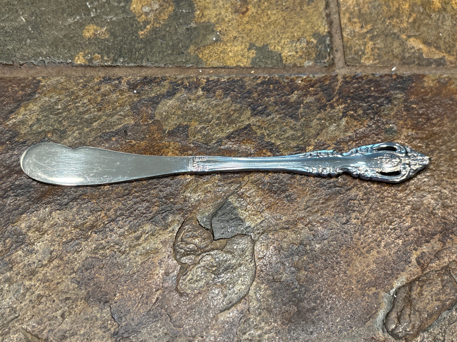 Oneida MICHELANGELO Stainless Butter Knife Spreader Glossy Flatware