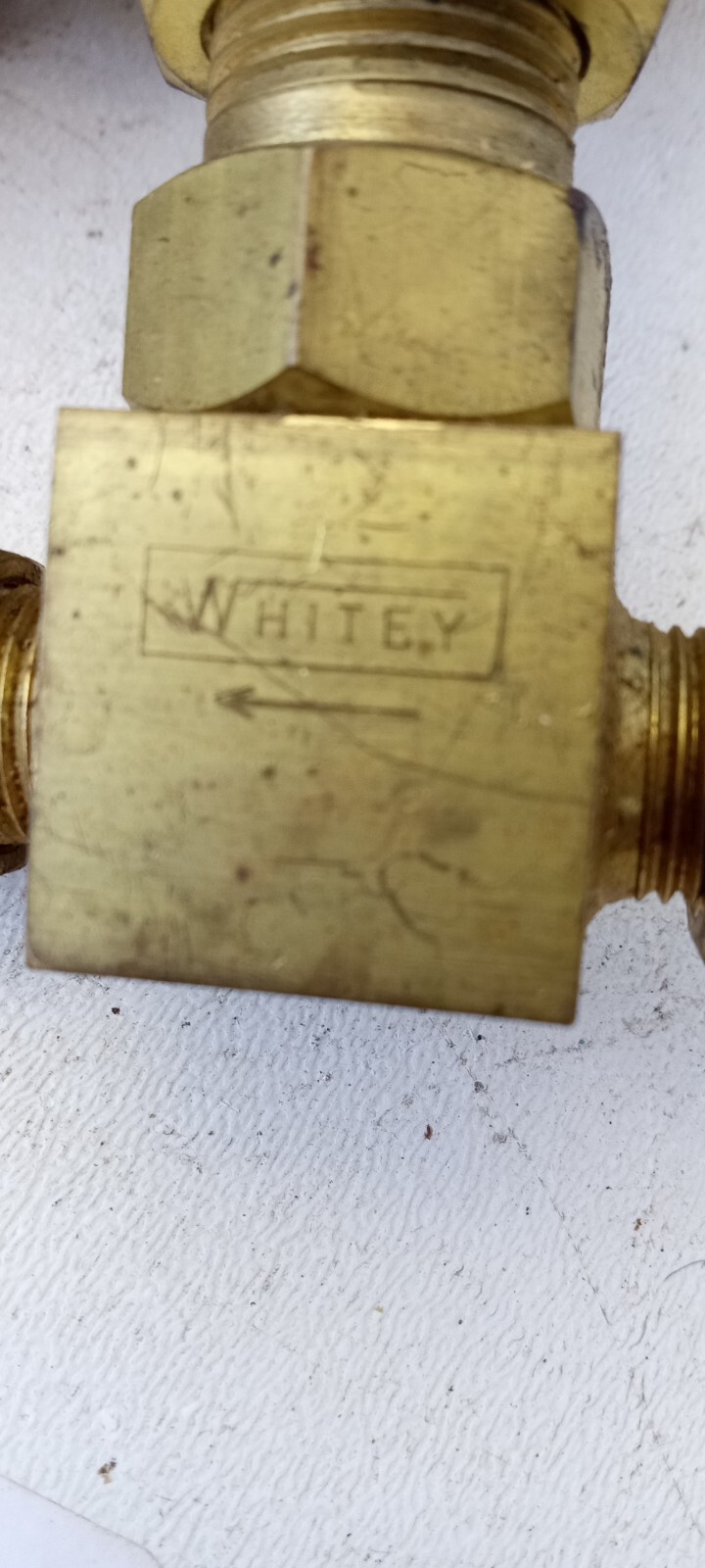 WHITEY 4VS6 NEEDLE VALVE