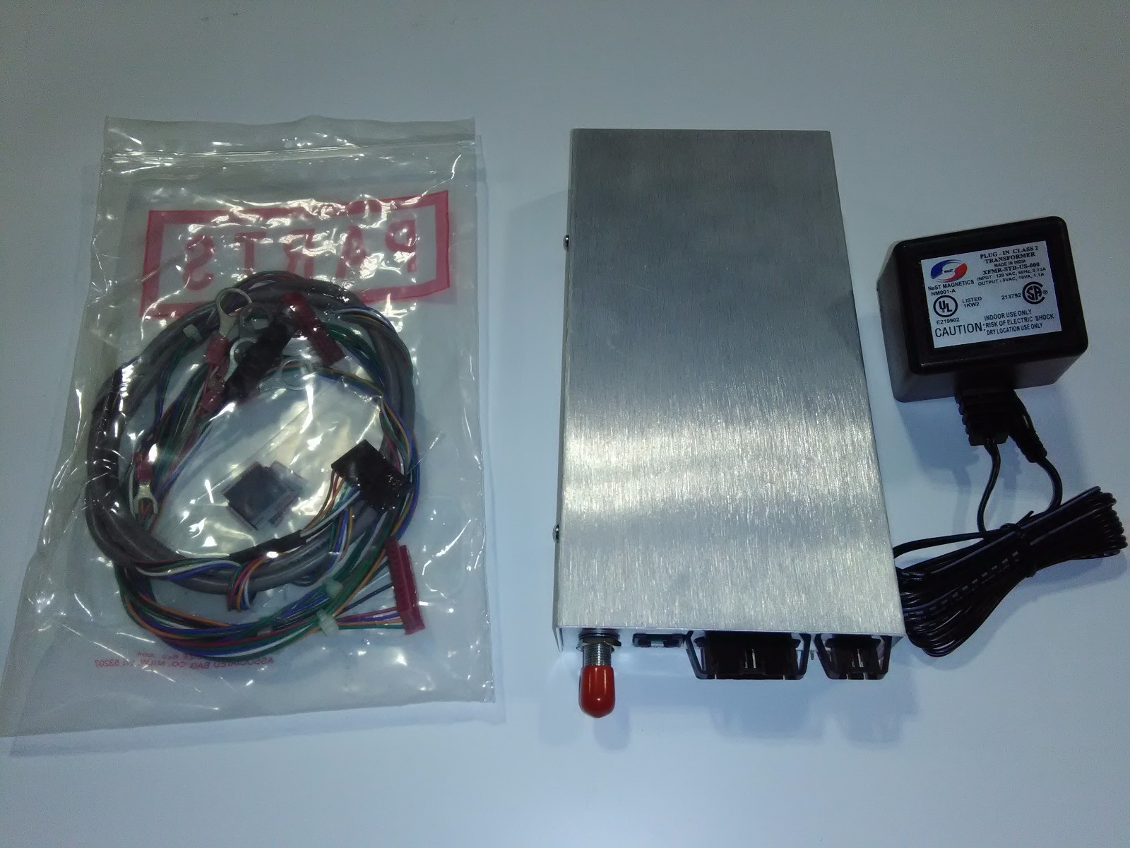 TRANSPONDER AND ACCESSORIES RX:73 TX:12 -AM COMMUNICATIONS 9066 73-76/12-18
