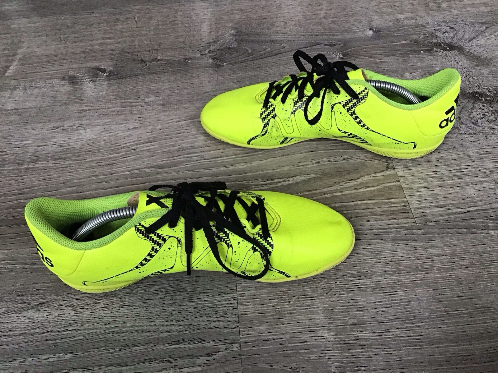 ADIDAS Mens Size 6 X 15.4 IN B32938 Yellow Black Indoor Soccer Shoes Cleats