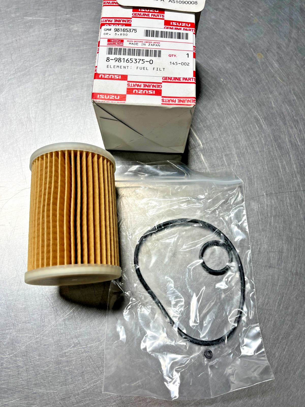 8-98165375-0  Genuine OEM  Isuzu GM  FUEL FILTER    98165375 , 9816-5375