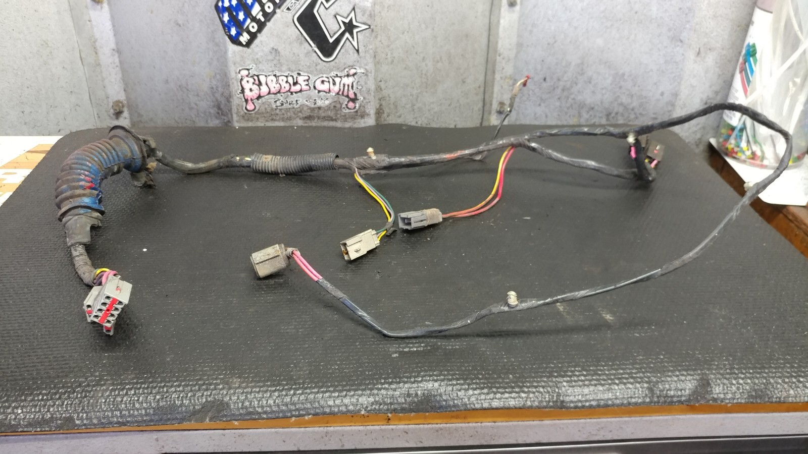 86-87-88  Ford Mustang Door Wiring Harness Window Switch Lock PASSENGER RH OEM
