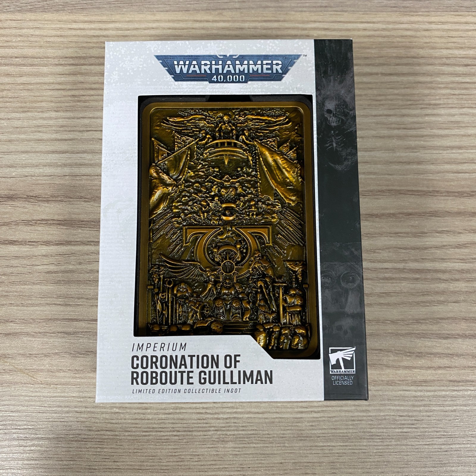 IMPERIUM CORONATION OF ROBOUTE GUILLIMAN LIMITED EDITION INGOT WARHAMMER 40K