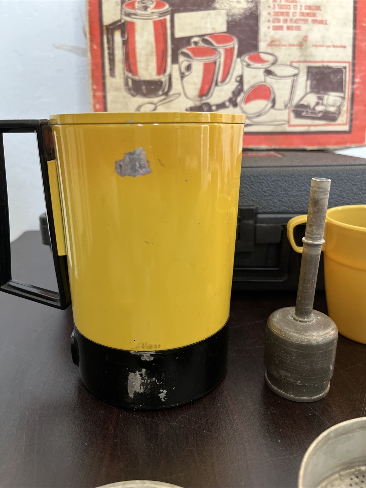 1970’s Empire Coffee Quickie Camping Percolator W/ Case and Box. Tested Working