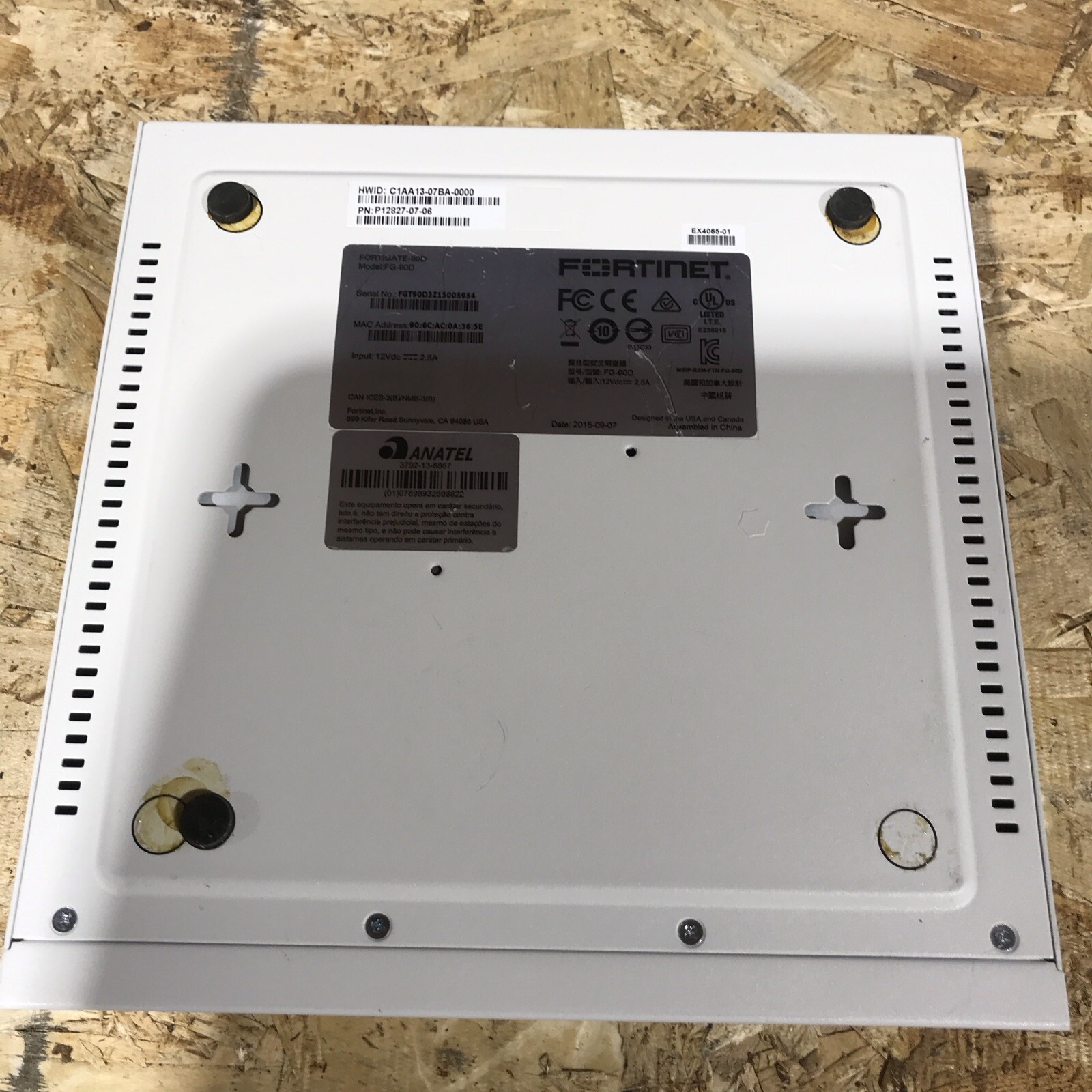FORTINET FORTIGATE 90D FG-90D FIREWALL NETWORK SECURITY APPLIANCE NO POWER SPPLY
