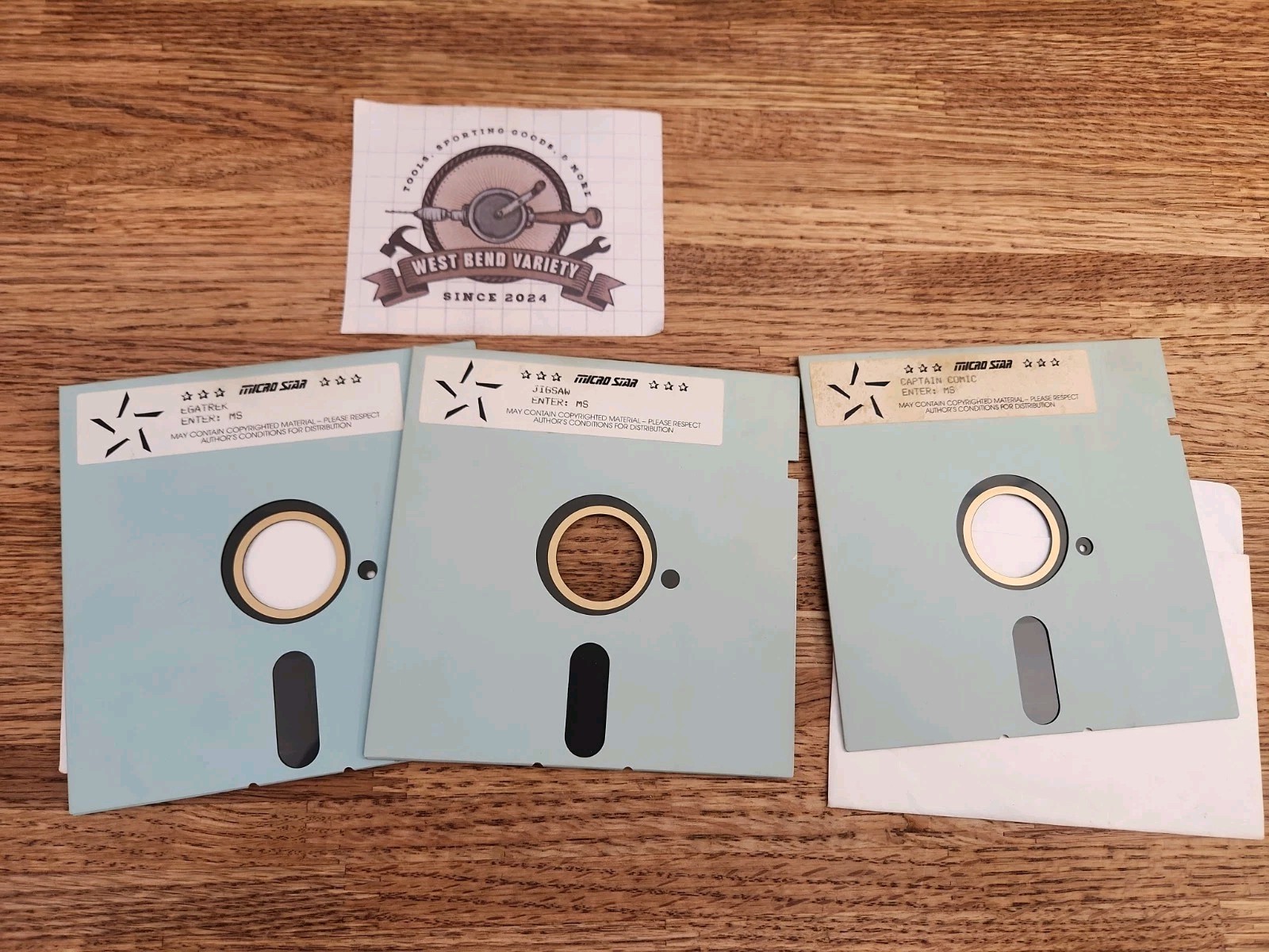 Micro Star Captain Comic, Jigsaw, Egatrek, 5-1/4" Floppy Disks Computer Game