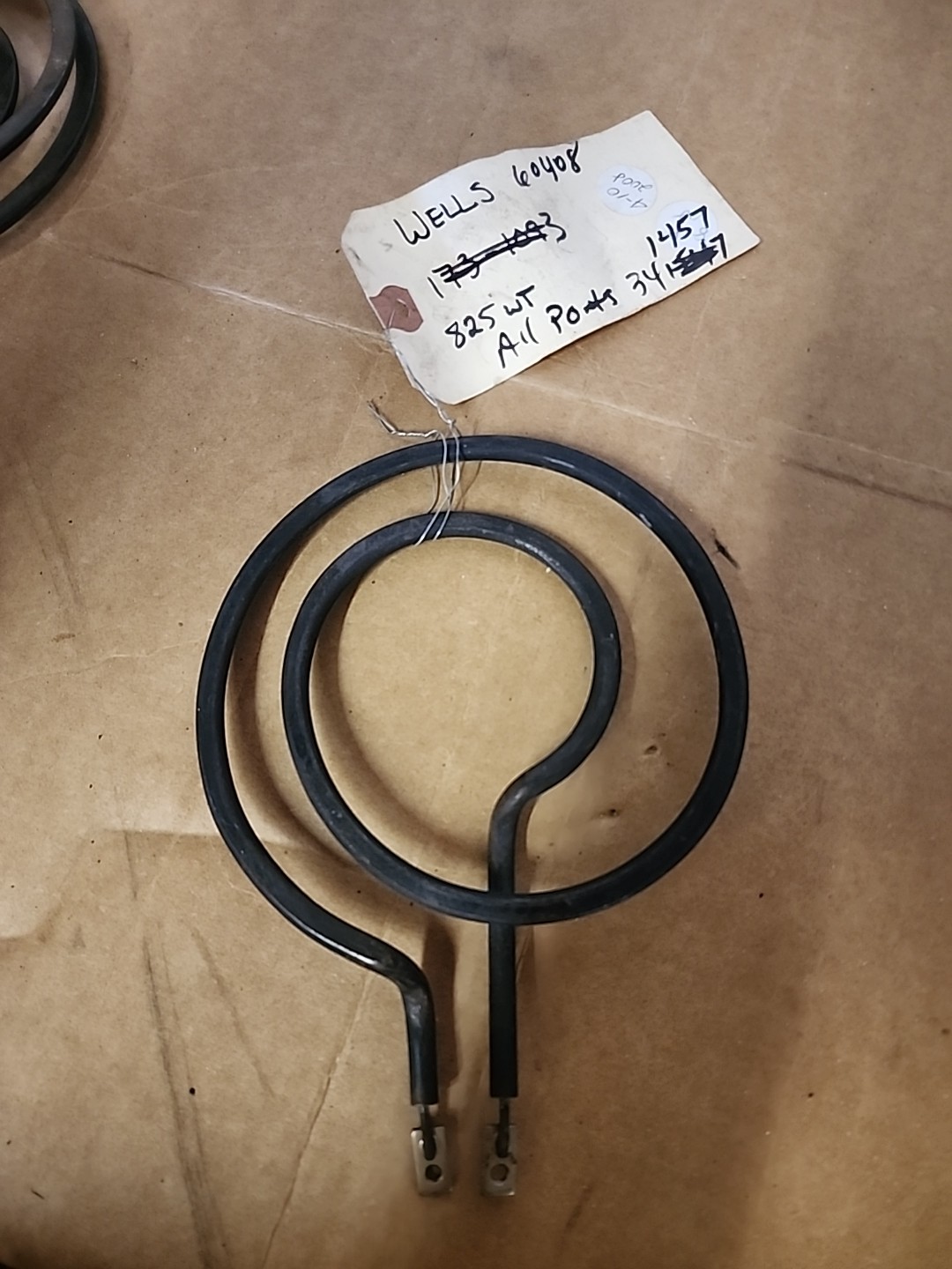 Wells,  60408 6 inch round element 240V  825 watt  AP 34-1457  new