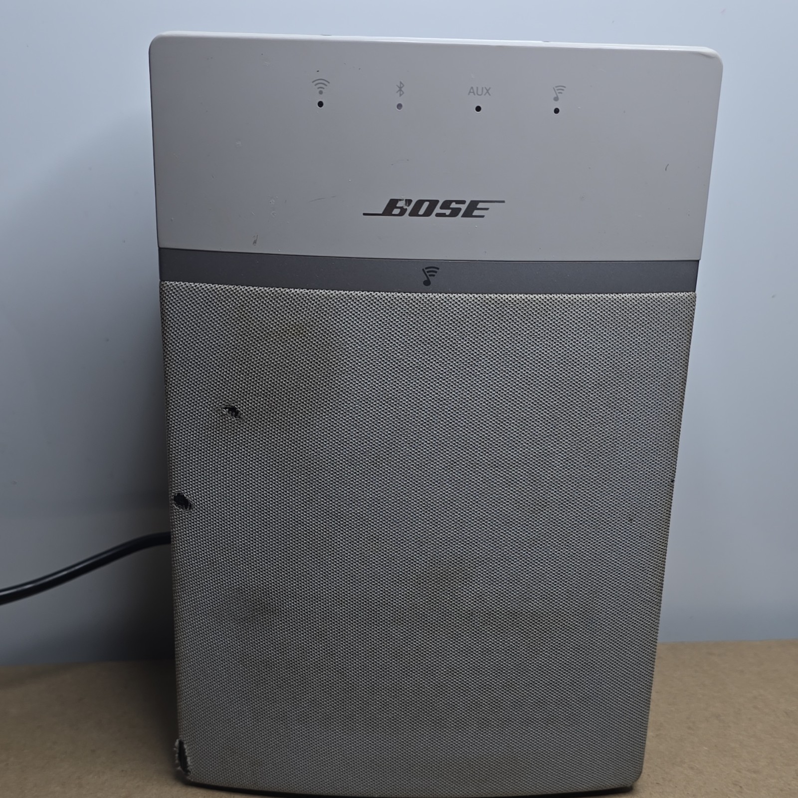 Bose 416776 Wireless Music System Speaker Wi-Fi Bluetooth AUX White/Gray