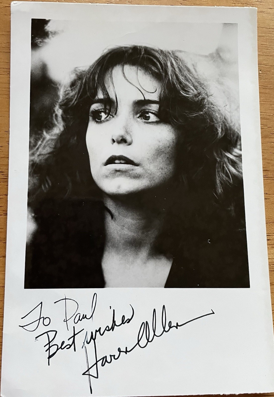 "Raiders of the Lost Ark" Actress Karen Allen Autograph Photo