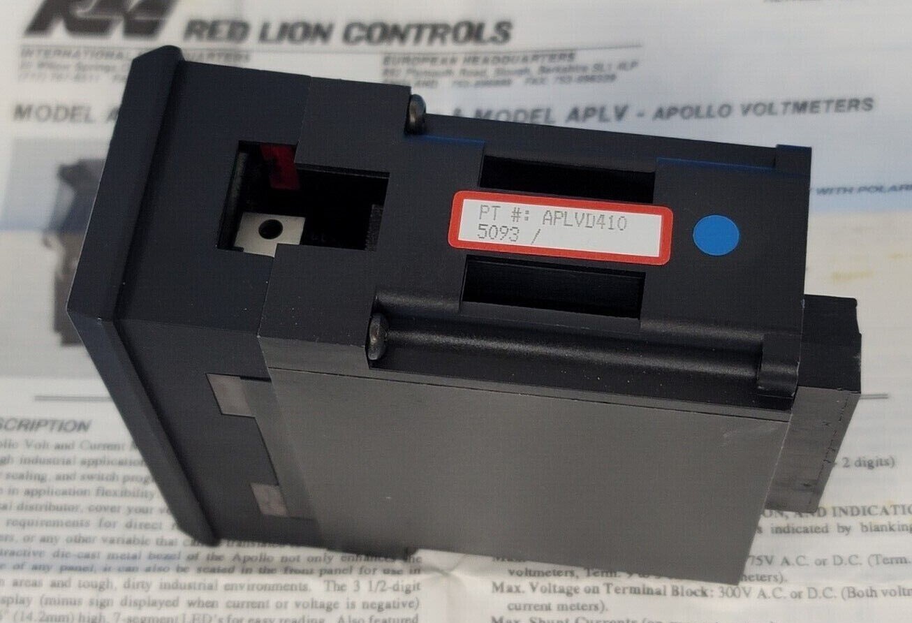 NEW RED LION APLVD410 PANEL VOLTMETER MODEL APLVD