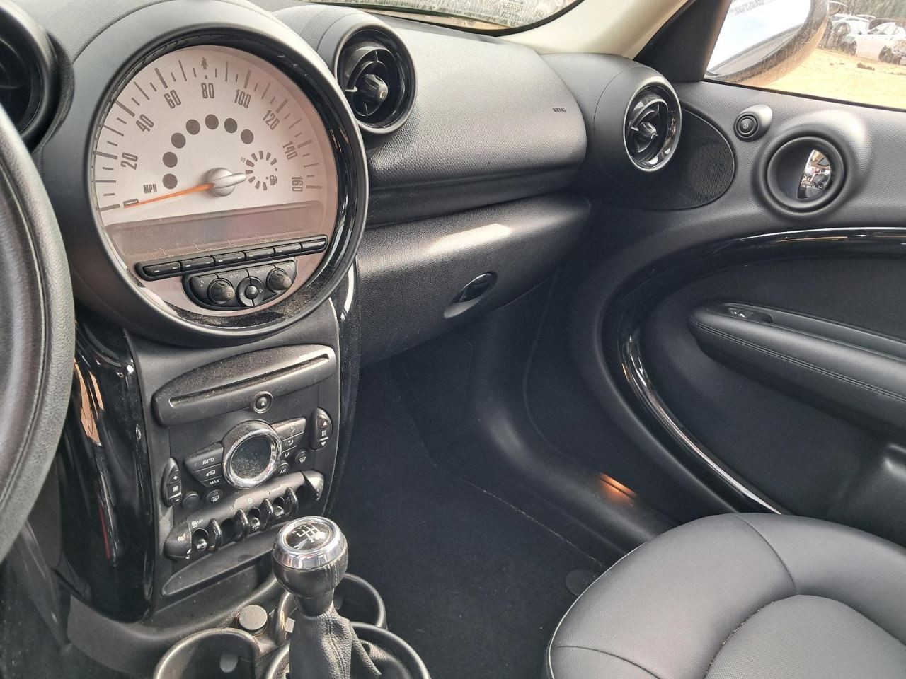 COUNTRYMA 2014 Glove Box 4770867