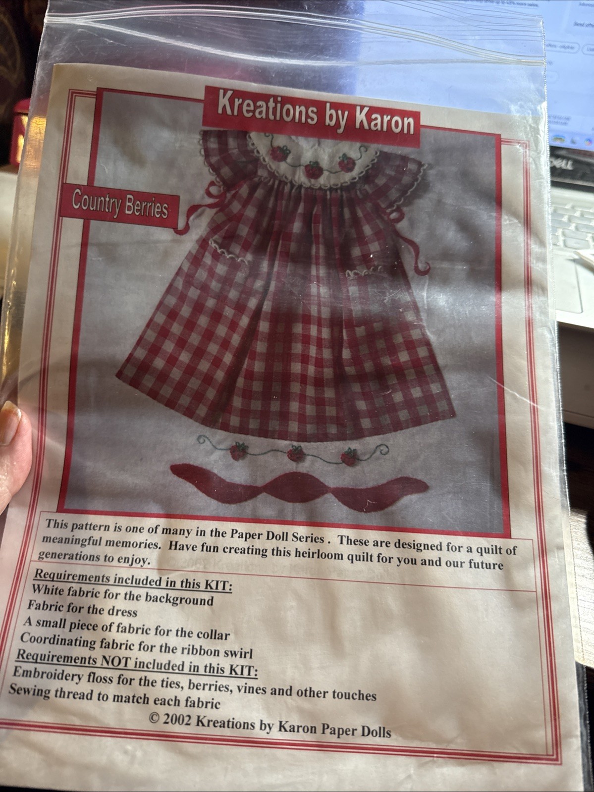 "Country Berries" Kit for ONE BLOCK of the Paper Doll Quilt - Kreations by Karon