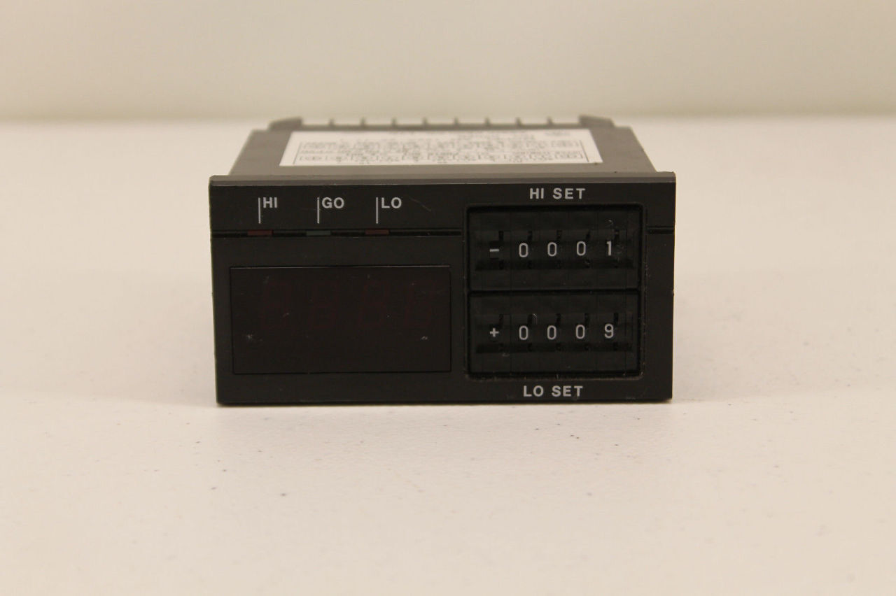 Asahi Keiki AM122A-25-11-1 Digital Meter