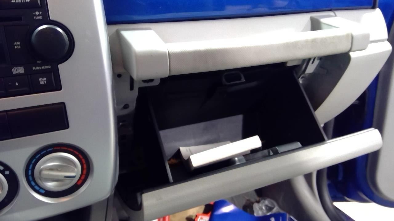 Glove Box Fits 06 PT Cruiser 3826525