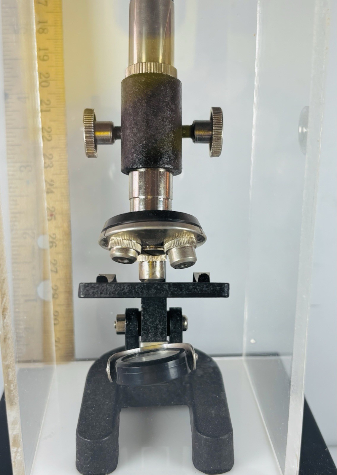 MICROSCOPE/ MINI Trophy /AWARD Encased In Lucite/BLACK BASE/ VINTAGE/ EUC