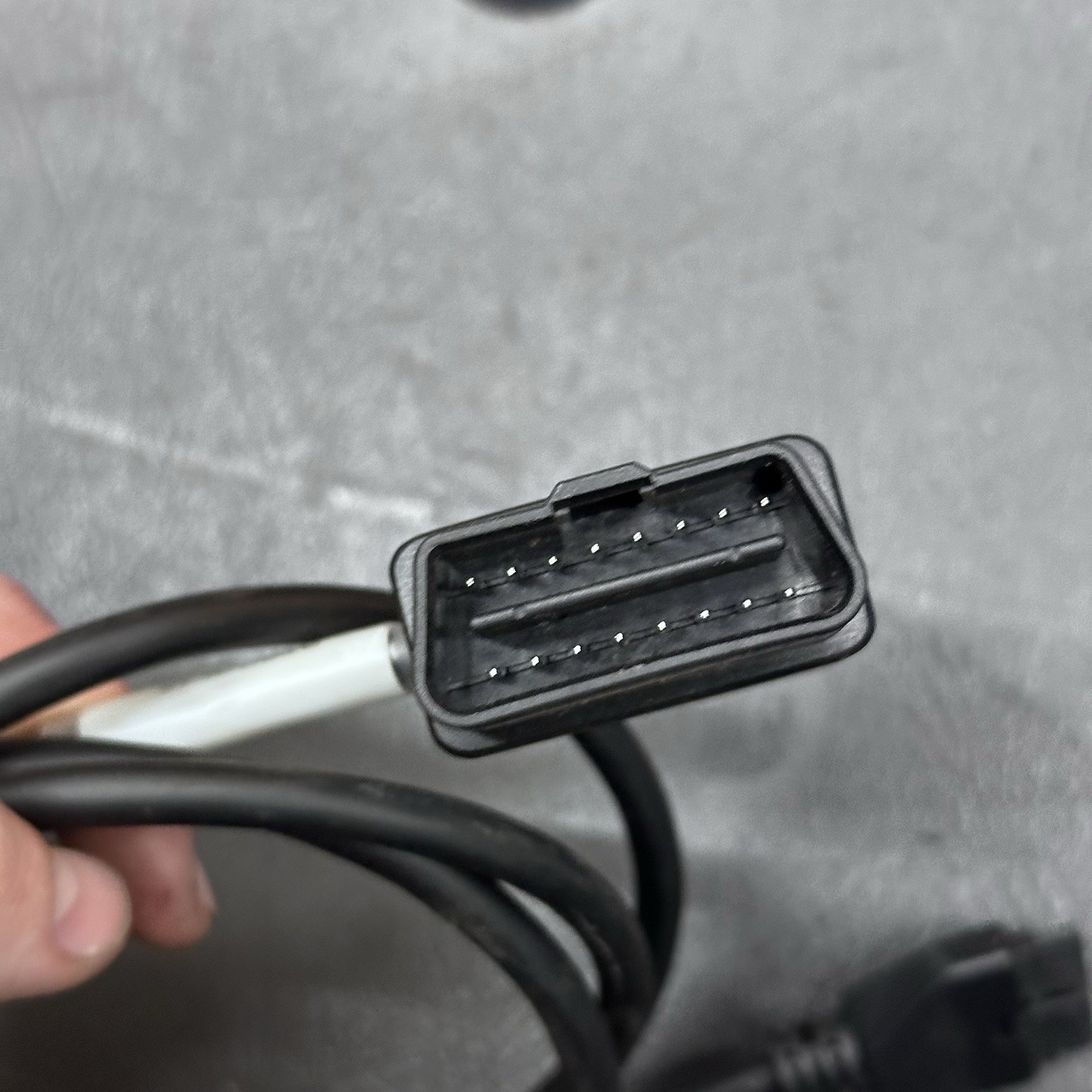 LOG BOOK;;;HOS ELD PT30-Electronic Driver Log+LIGHT DUTY OBDII CABLE-SHIPS FAST