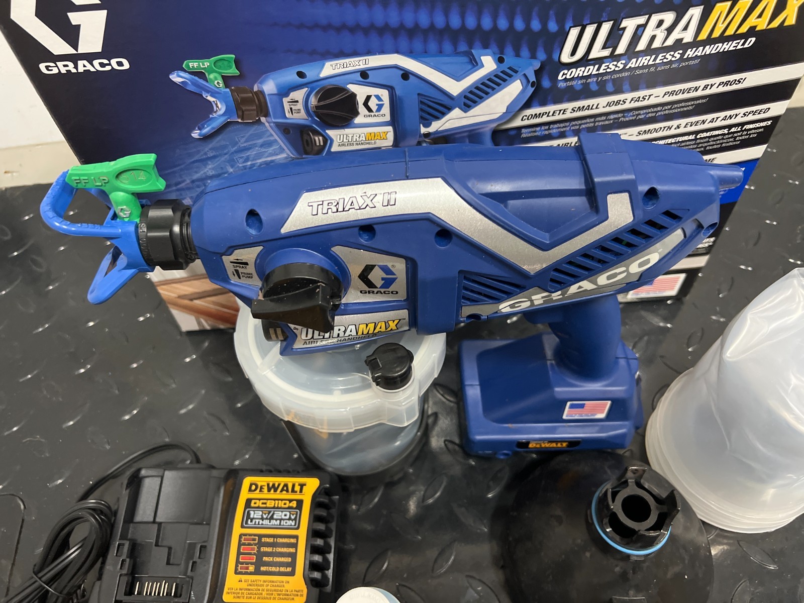 Graco UltraMAX 17M367 Cordless Handheld Airless Sprayer