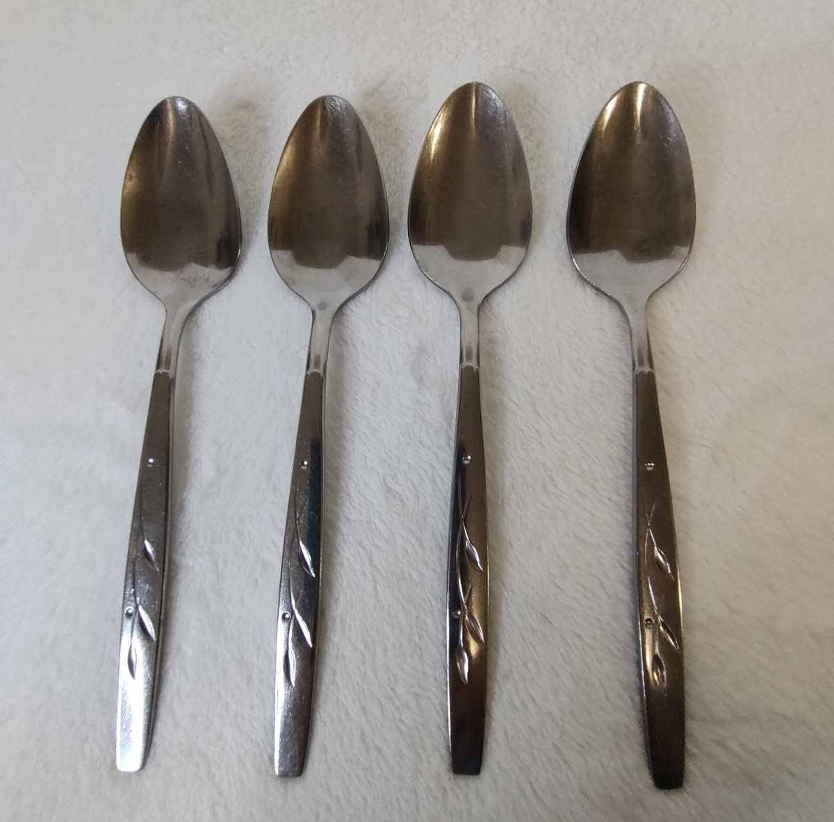 Riviera Japan Vine Leaf Pattern Lot/4 Stainless Steel Serving Spoons