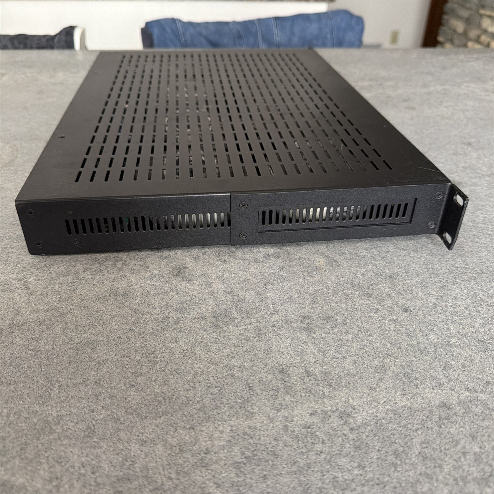 New Tyco NVT NV-16PS10-PVD Power Supply Passive Receiver 16 Channel Lights Up