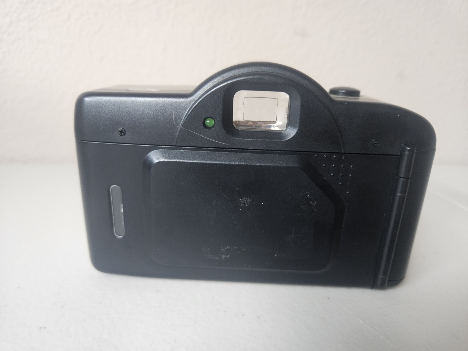 Bell & Howell BF-710 35mm Fully Automatic Film Camera