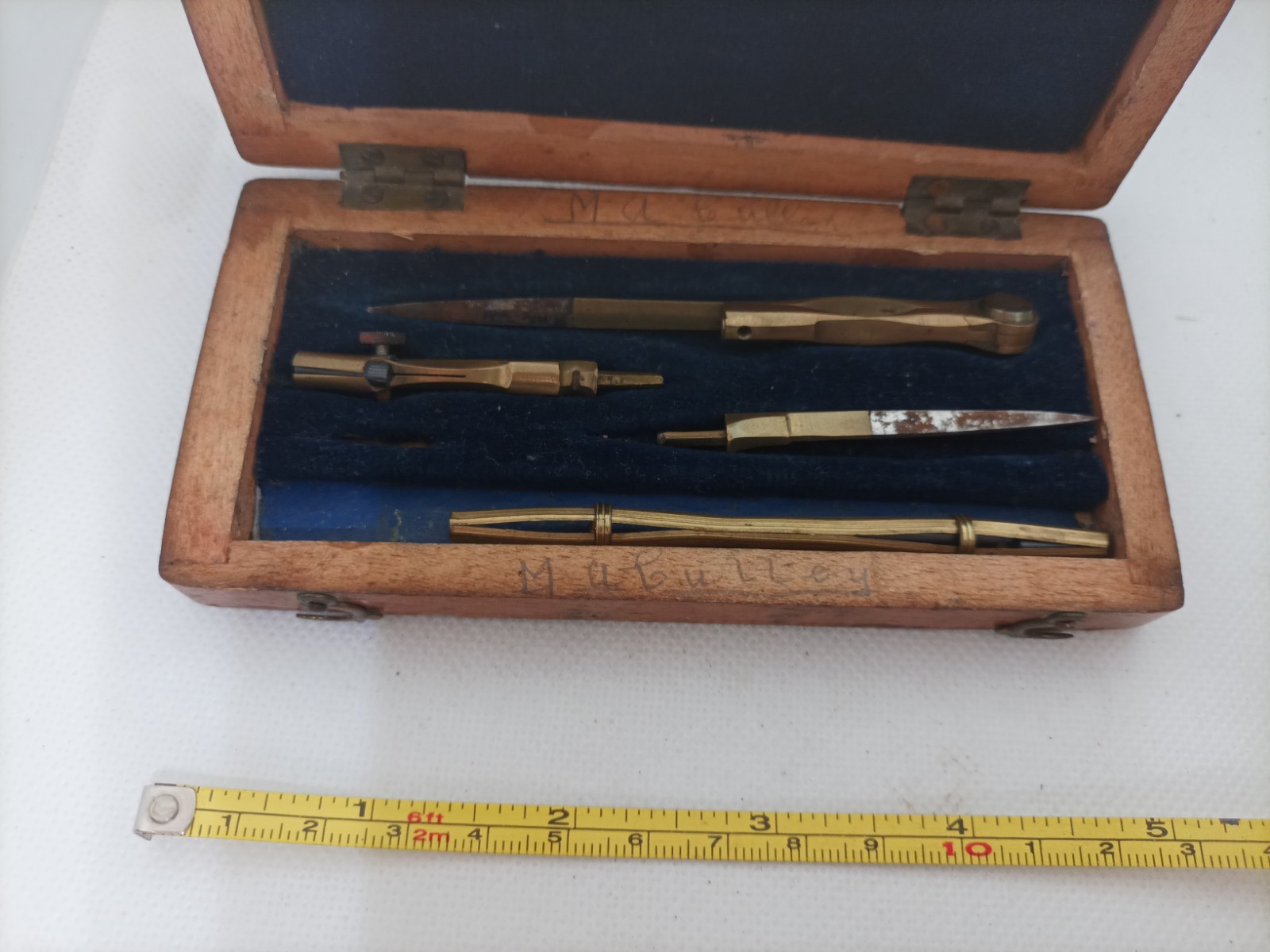 Vintage Wooden Boxed Drawing Instruments Draughtsman's Compass ?