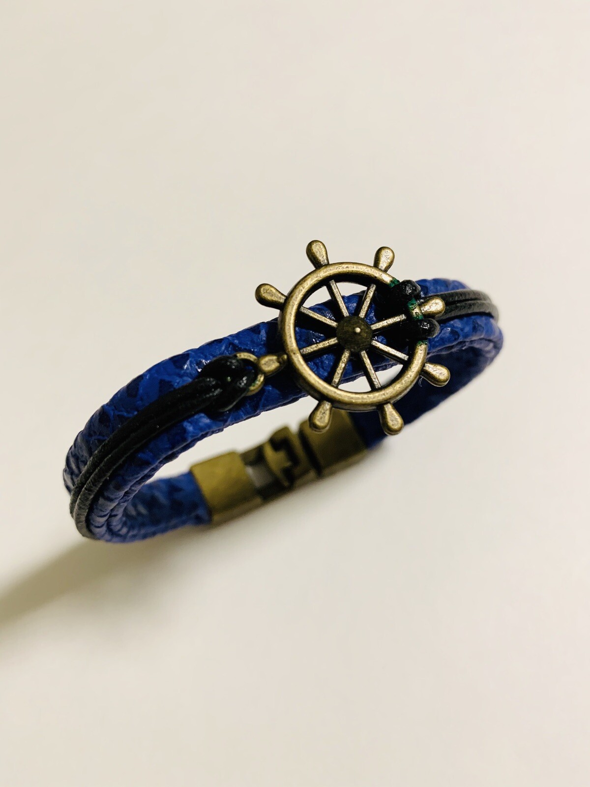 Fashion Jewelry Handcrafted Blue Leather Bracelet