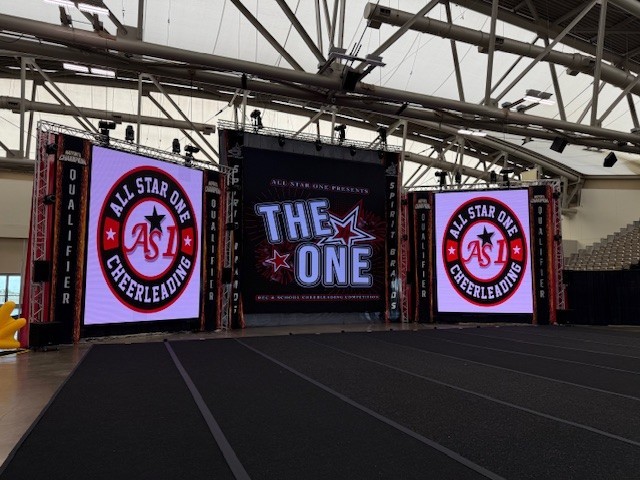 used absen 3.9 led wall (96 panels on total)