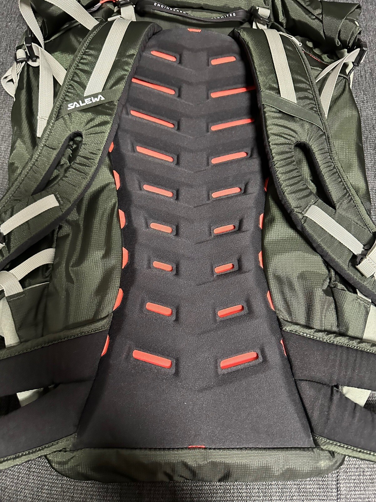 Salewa Puez 40+5L Backpack Grey Green