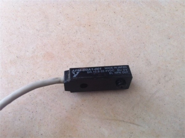 Brand New Proximity Sensor APM-D3A1-001 Yamatake Plc Module gh
