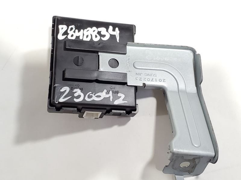 Control Module TPMS OEM 2016 2017 2018 2019 Hyundai Sonata