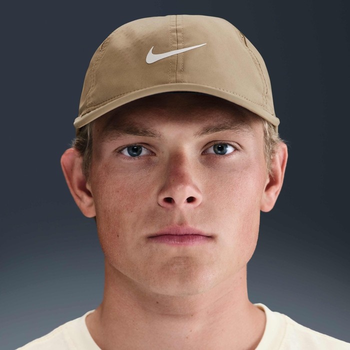 Nike Dri FIT Size S/M Club Unstructured Featherlight Cap Khaki White FB5682 247