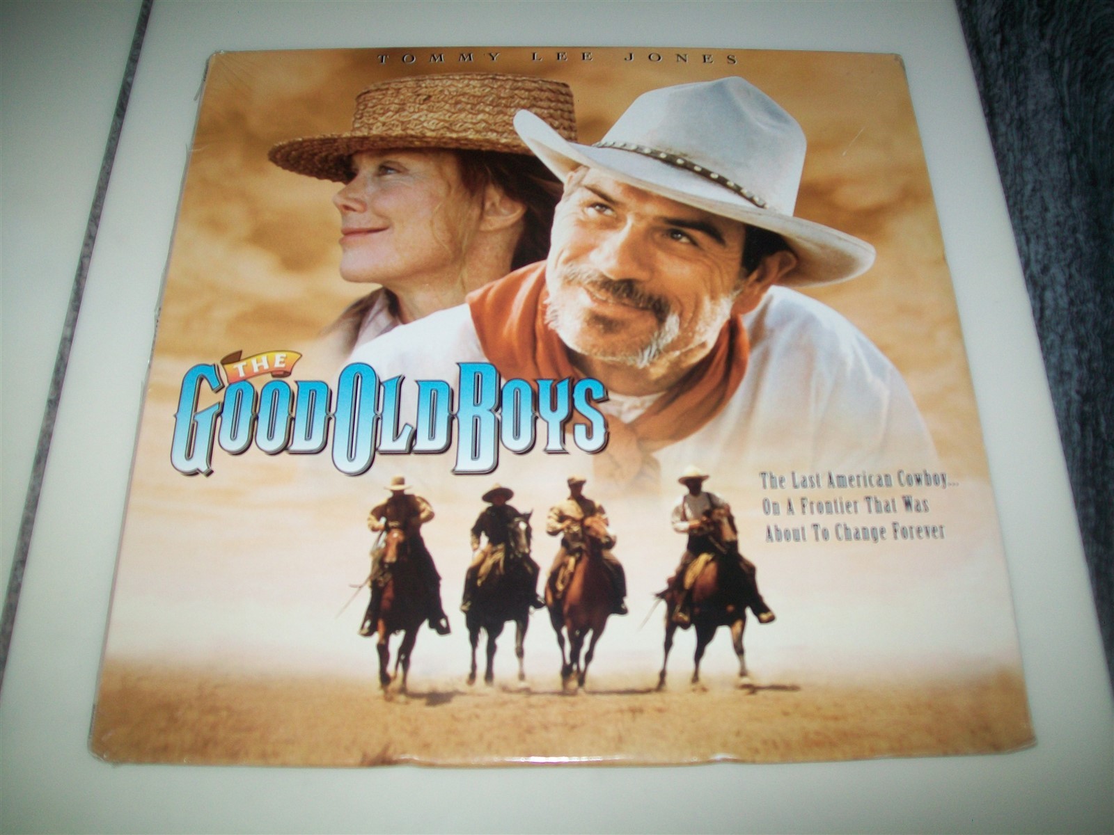THE GOOD OLD BOYS Laserdisc LD BRAND NEW SEALED VERY RARE TOMMY LEE JONES STARS!