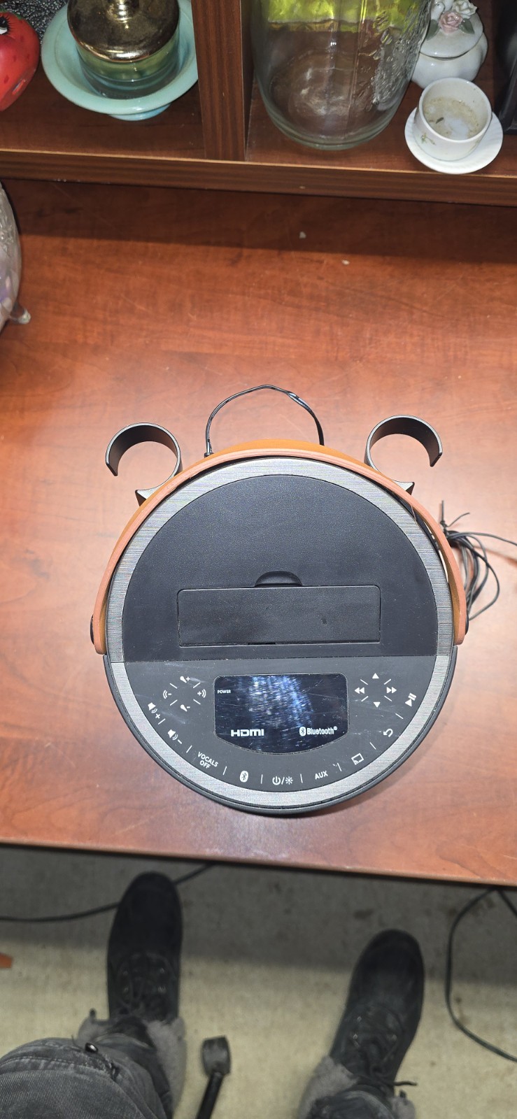 Singing Machine SingCast One karaoke system. No Microphone