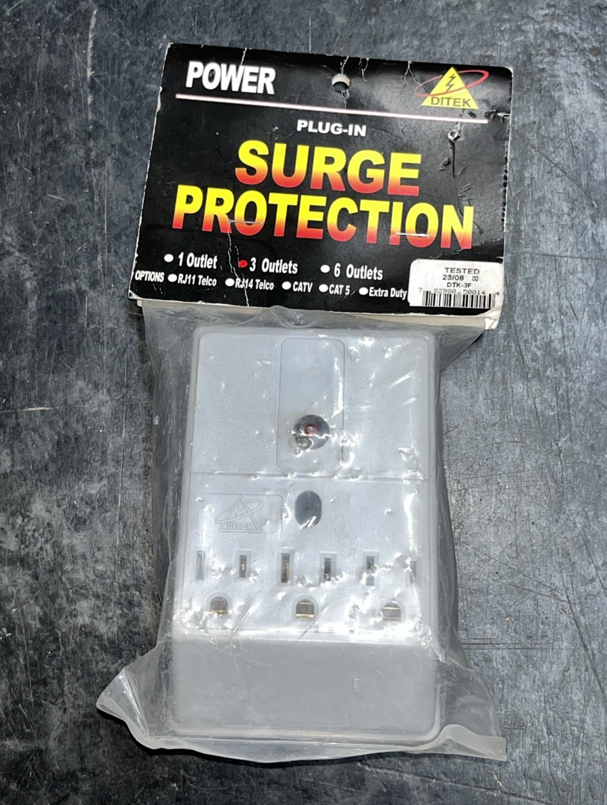 Ditek DTK-3GTP Plug-In AC Surge Protection New
