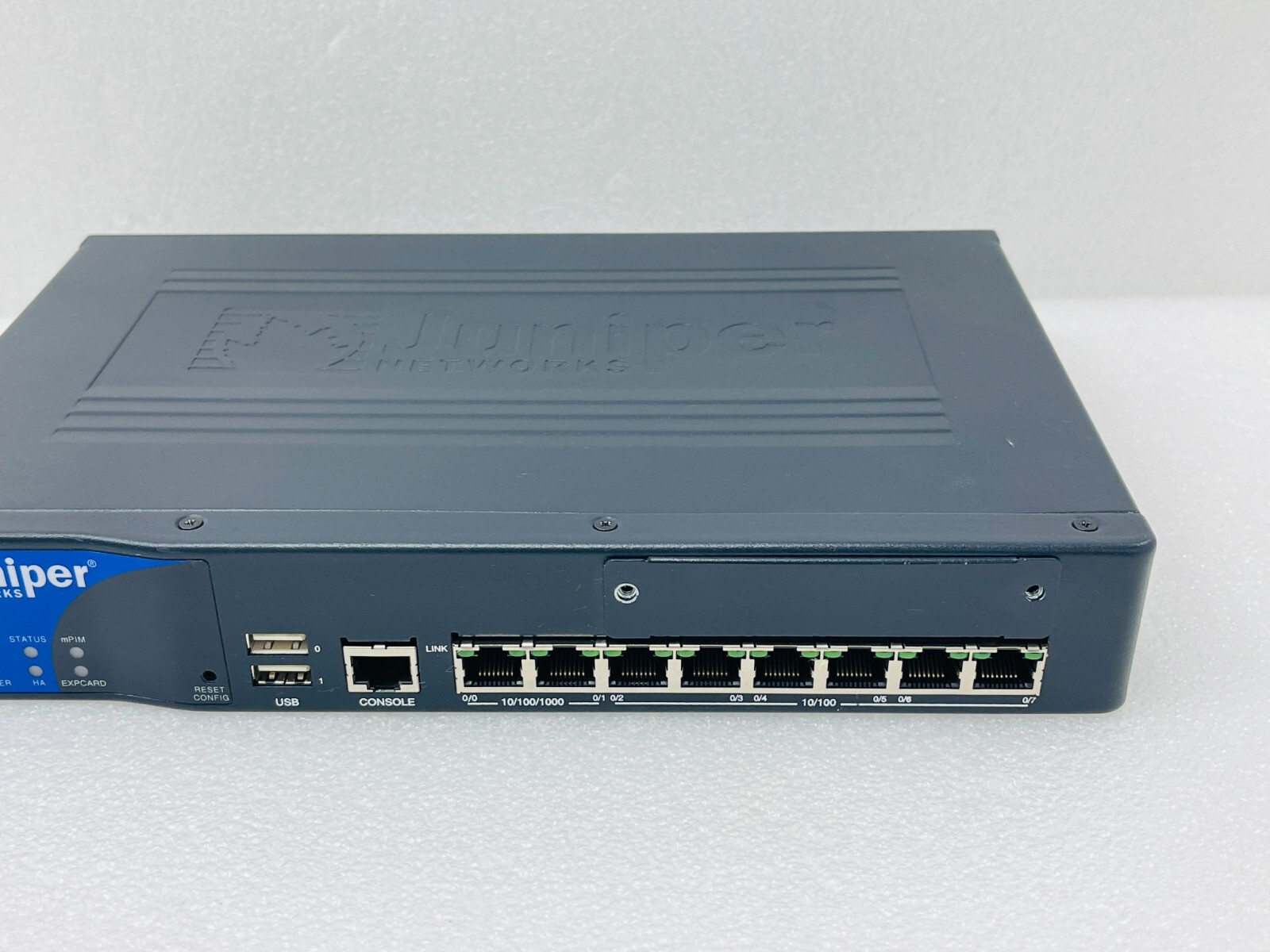 USED - JUNIPER NETWORKS SRX-210 GIGABIT SECURE SERVICES GATEWAY VPN FIREWALL