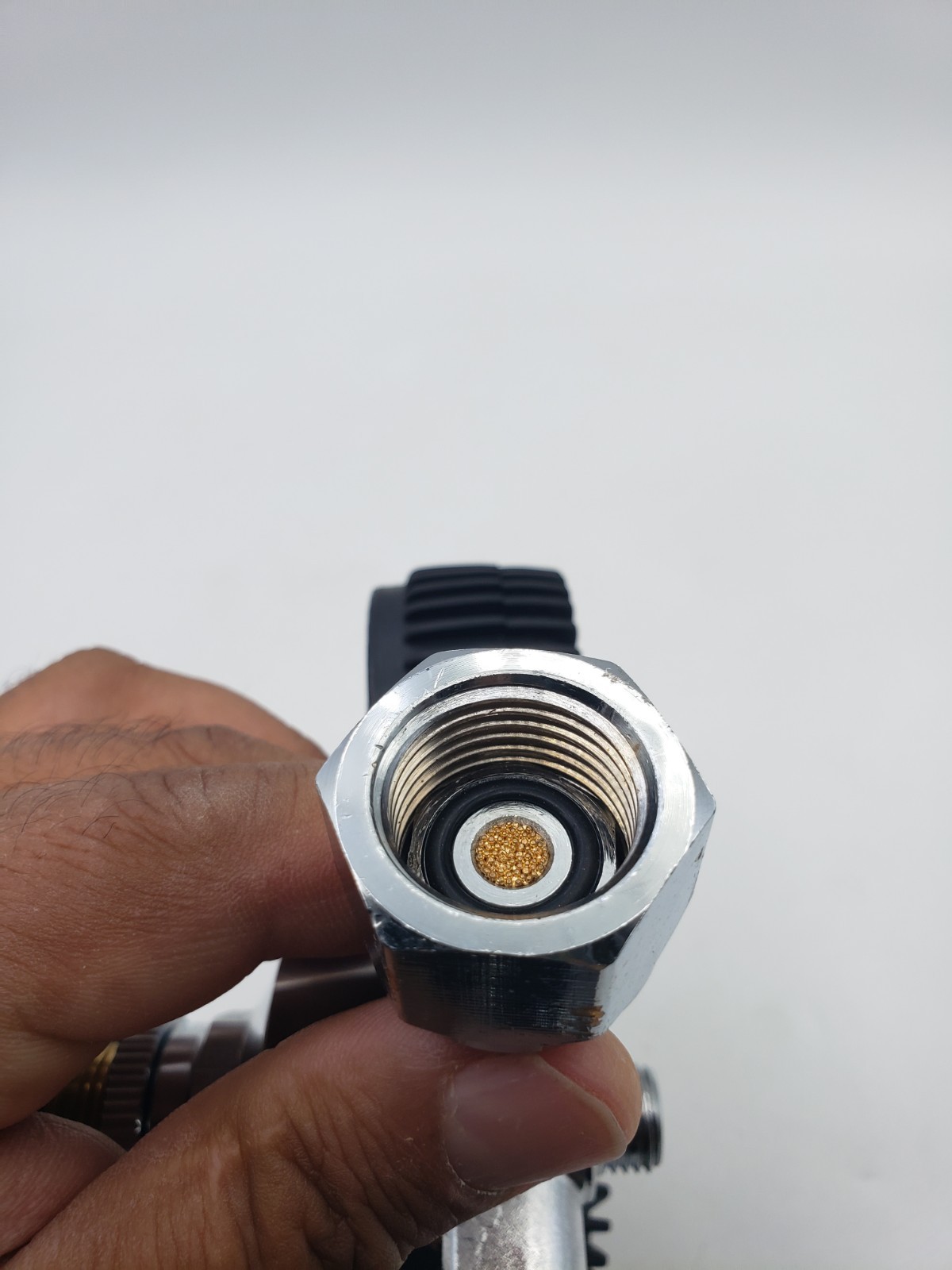 Keg Regulator, Quick Disconnect Co2 Kegerator Regulator with Pressure Adjustment
