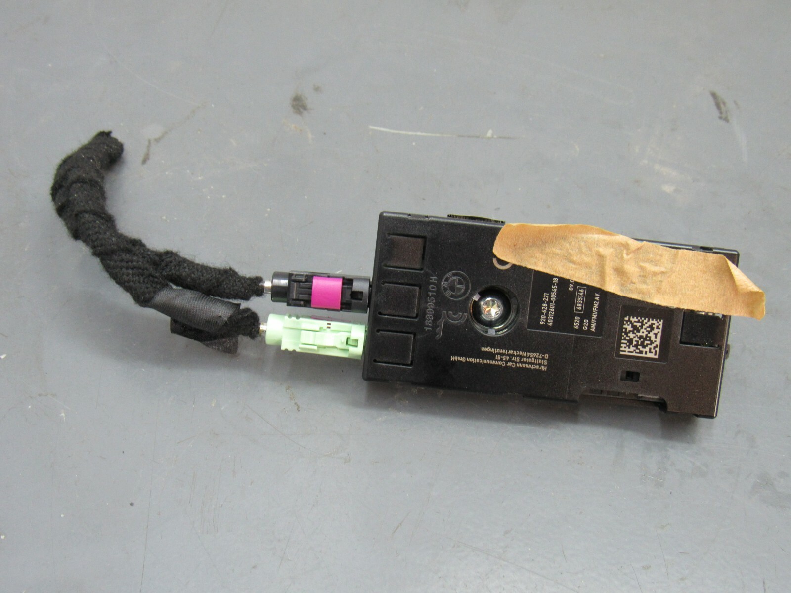 BMW ANTENNA AMPLIFIER MODULE 330i 340i G20 2019-2022 OEM