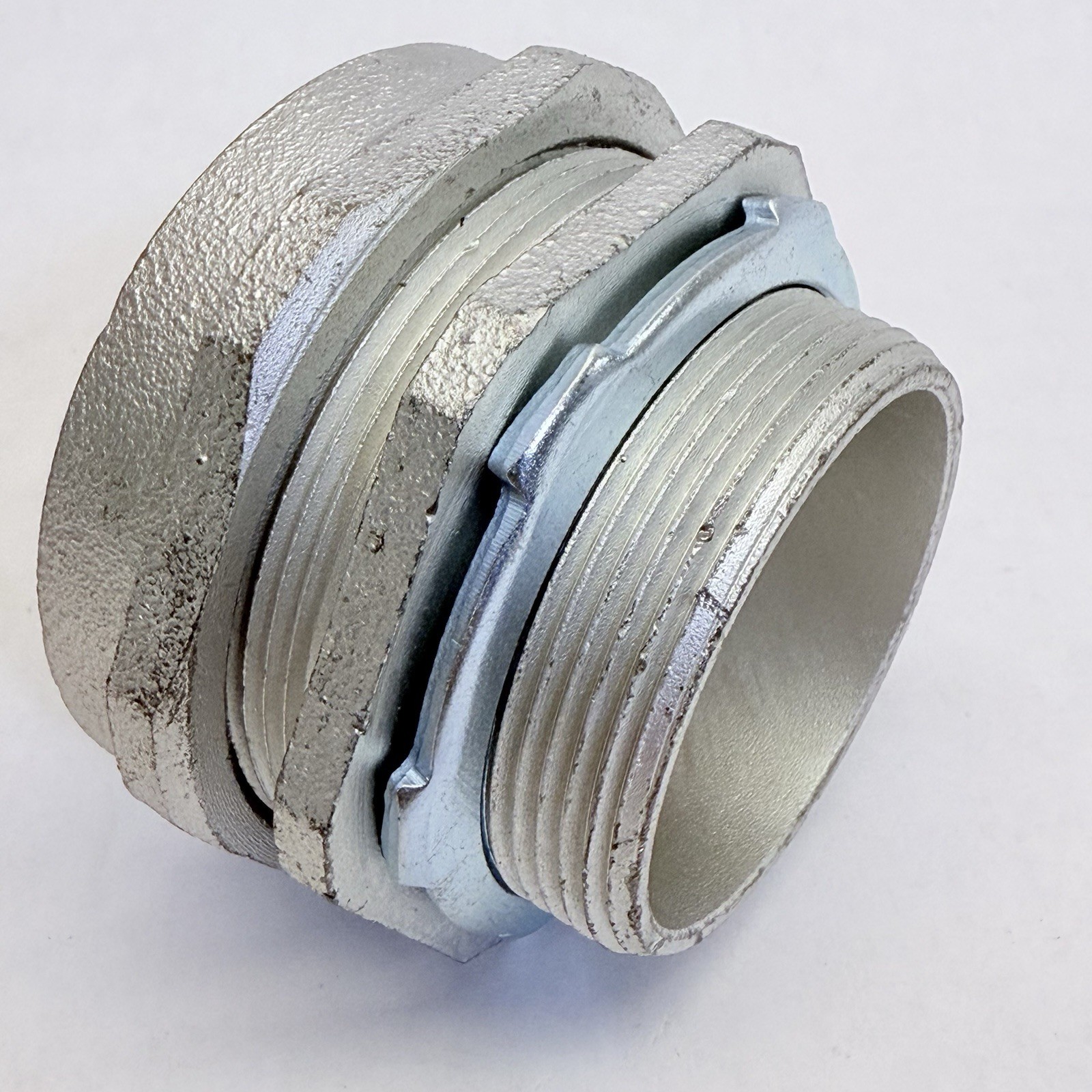 2" THREADED RIGID COMPRESSION CONNECTOR