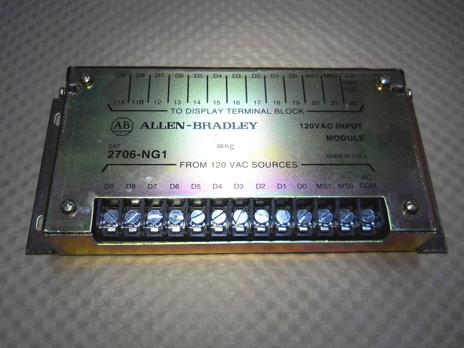 ALLEN BRADLEY  2706-NG1 120VAC INPUT CONVERTOR NEW UNUSED CONDITION NO BOX