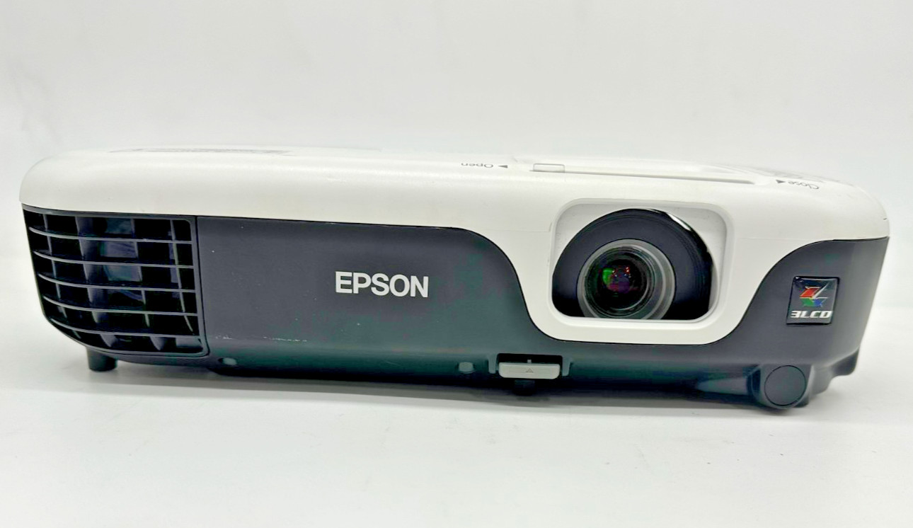 Epson LCD  Projector LAMP H433A 2600 lumens without remote control/ White/Fair