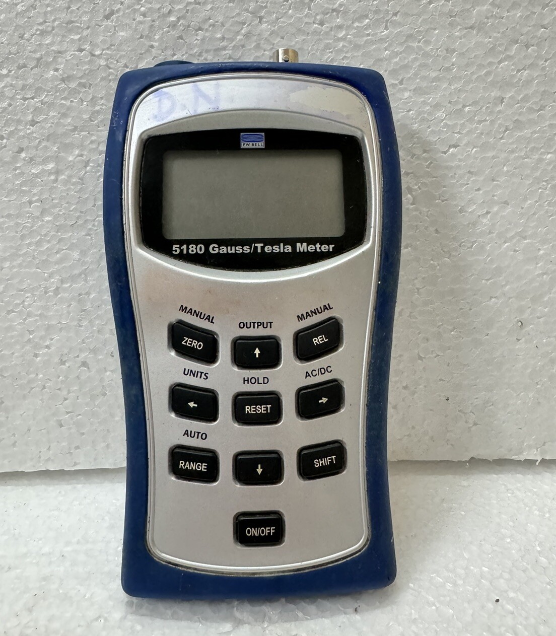 GAUSS/TESLA METER 5180