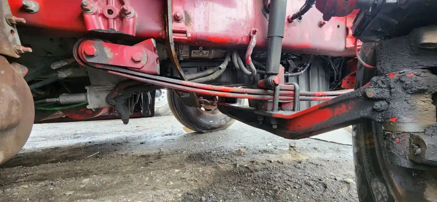 (Used) 2015 Freightliner Cascadia 125, FRONT LEAF SPRINGS Front Leaf & Springs