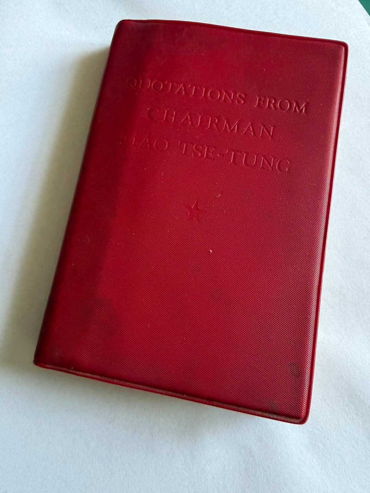 1967 Full Edition English Quotation Form Chairman Mao Tse Tung's Red Old Book