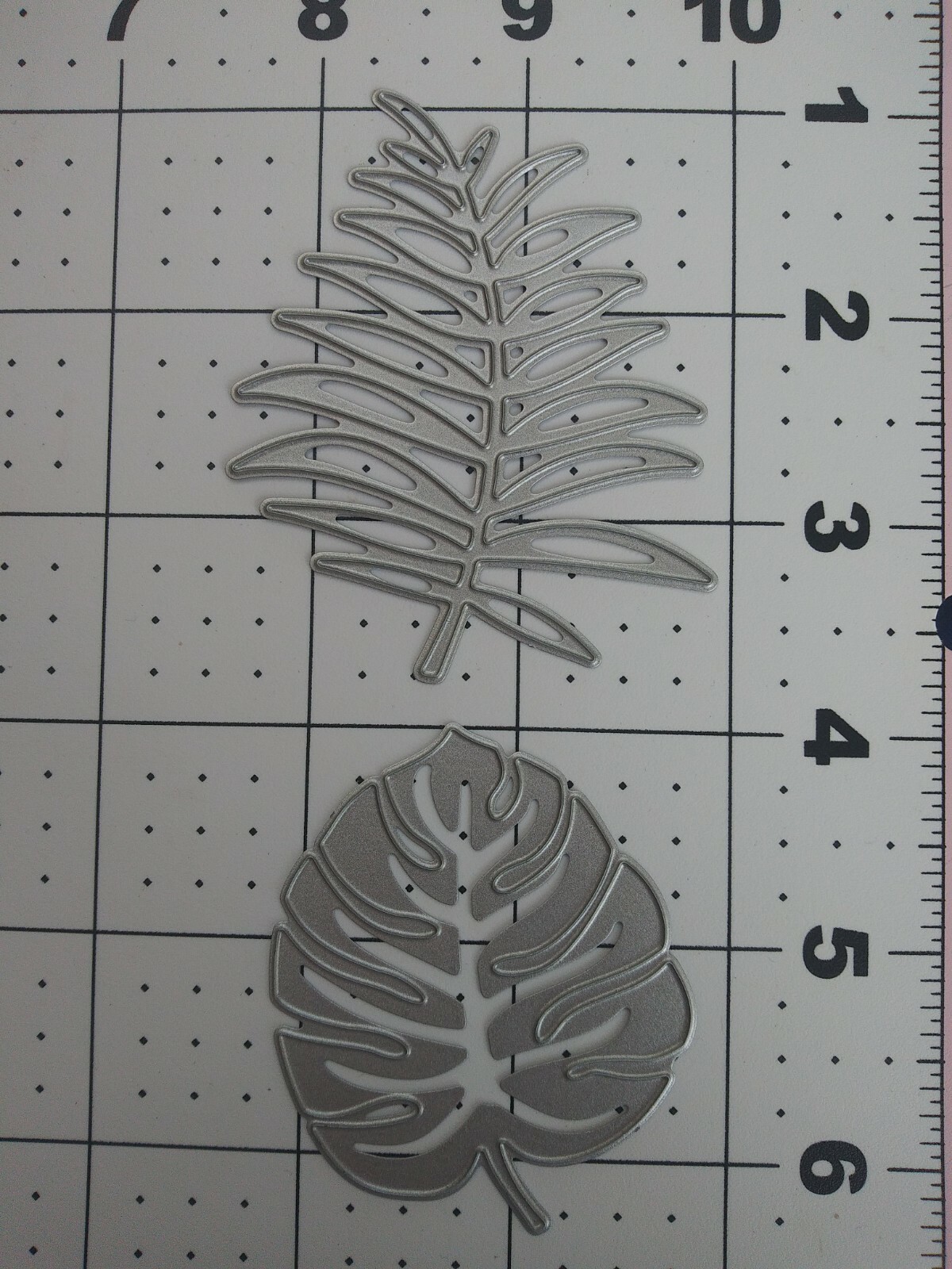 Universal Thin Metal Die Cut Tool Emboss set 2 jungle island leaves Palm frond