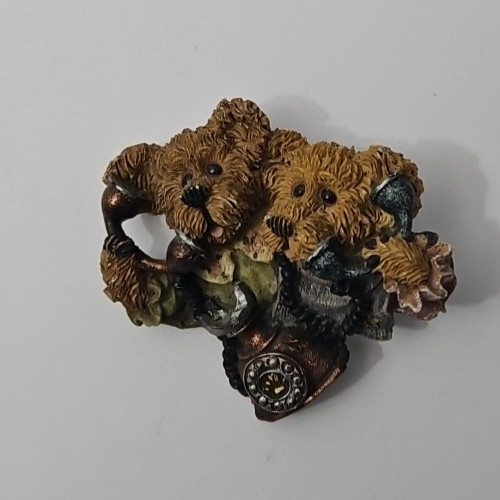 1999 Bearwear Pin From Boyds Bears And Friends
