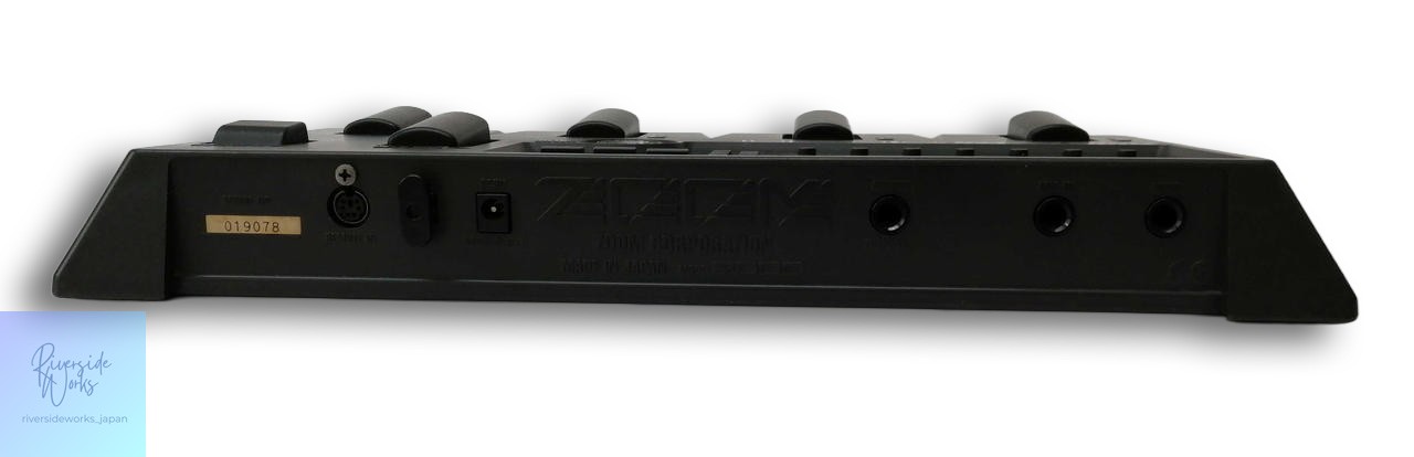 ZOOM PLAYER3000 Multi-Effects Pedal JP