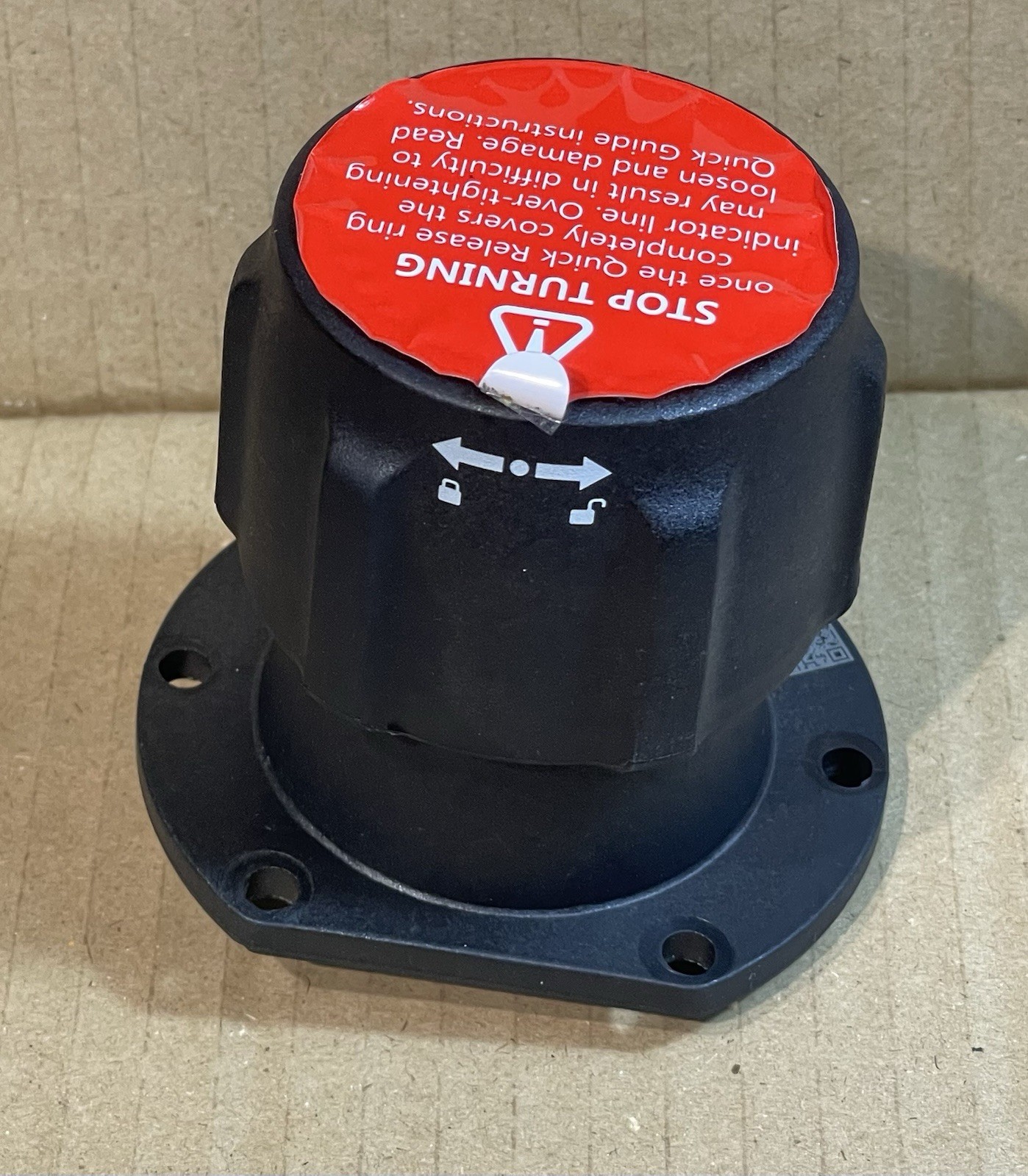 Fanatec QR1 Lite wheel side Quick Release Adapter w/tools -black