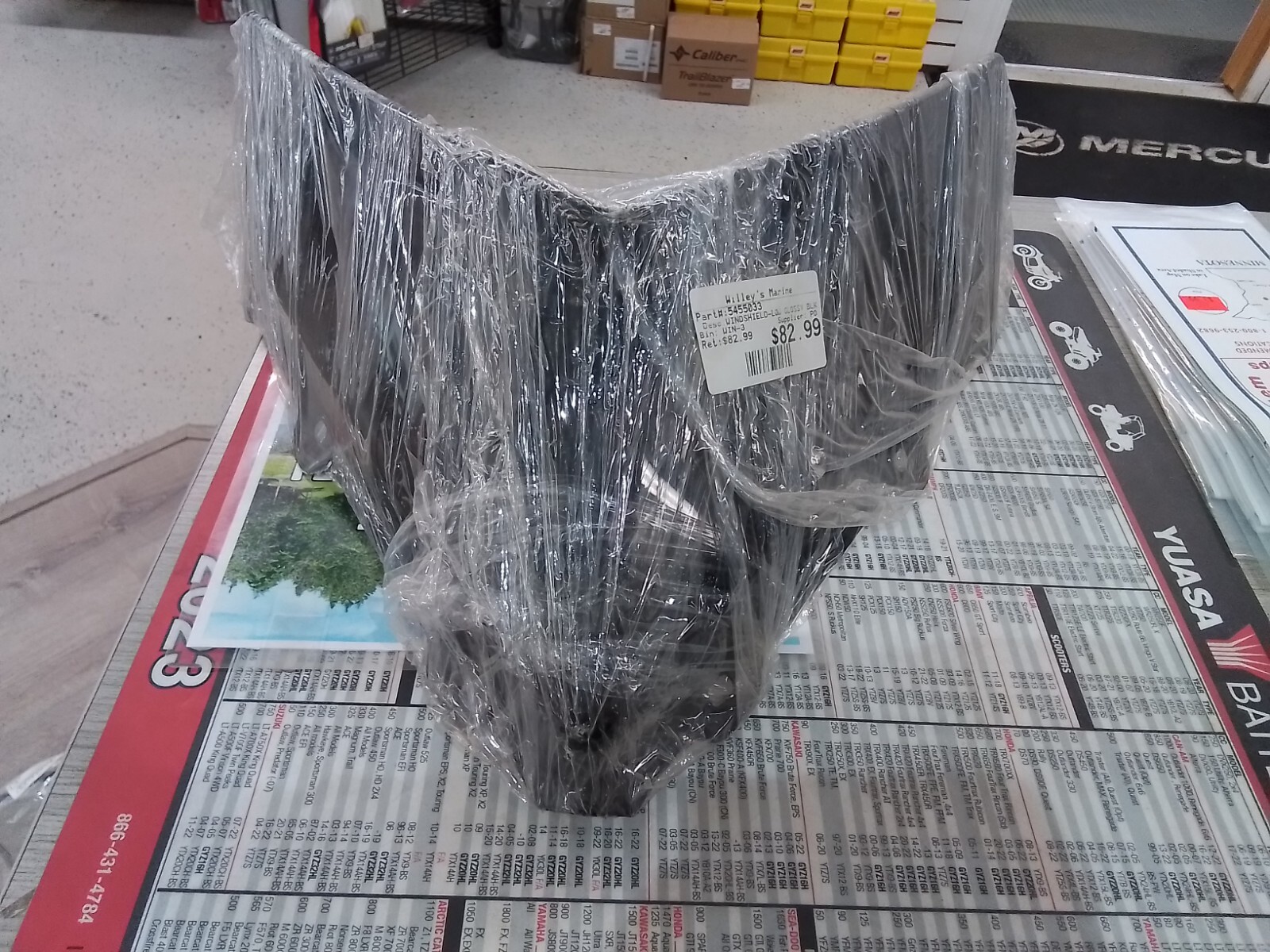 5455033 Polaris Windshield New/take Off