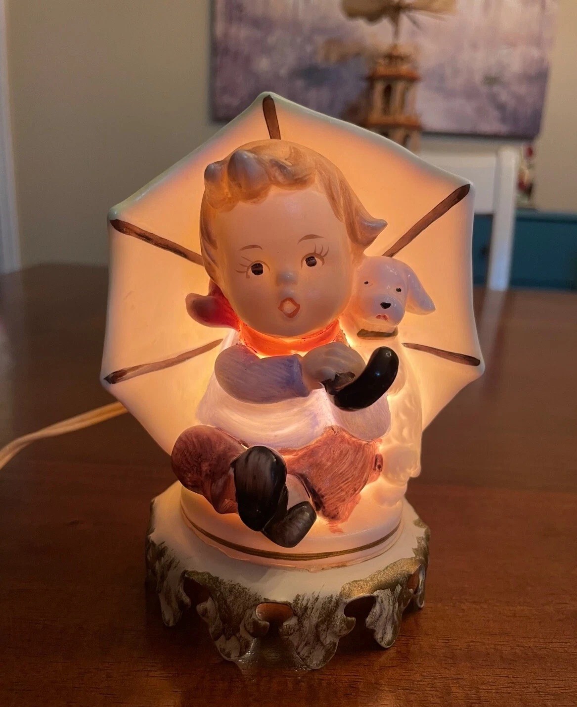 Vintage Aladdin Giftware Hummel Style Portable Lamp Boy Dog Umbrella Nightlight